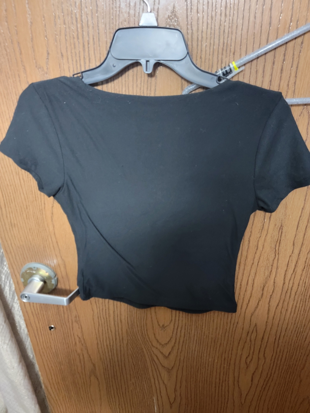 Olive & Oak Black Crop Top - Picture 3 of 3